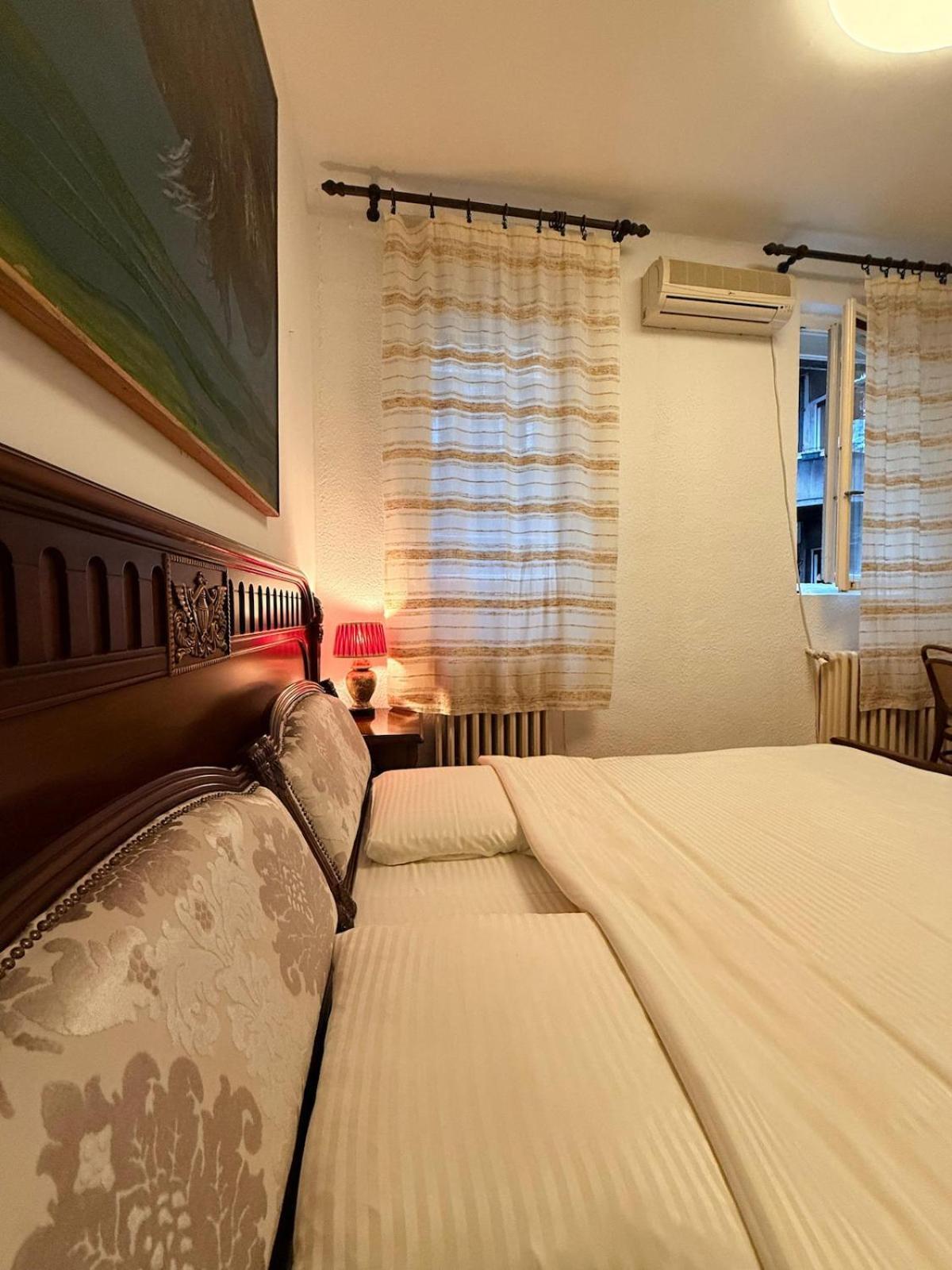 Knez Mihailova Apartment, City Center بلغراد المظهر الخارجي الصورة